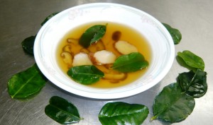 ガランガルの木の子スープ